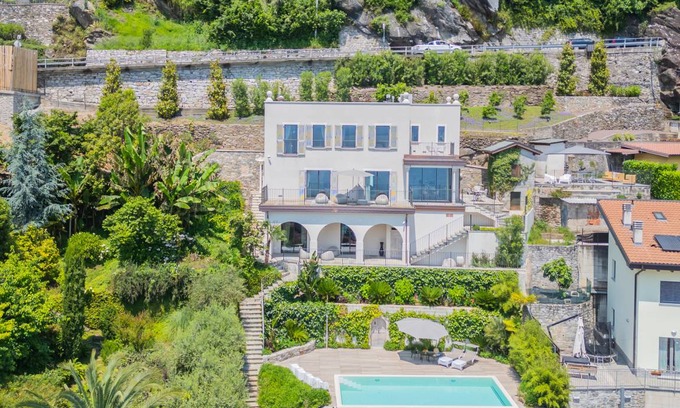 Gravedona Villa | 250 m² Villa ∙ 3 bedrooms ∙ 6 guests