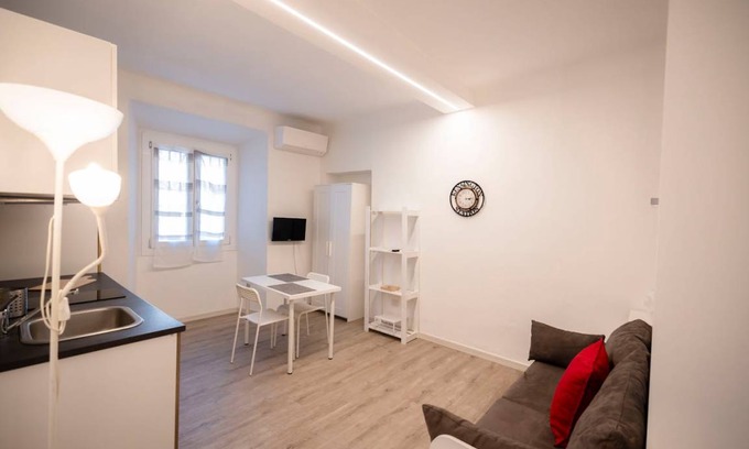 Porta Venezia Apartment | 27 m² Apartment ∙ 2 guests