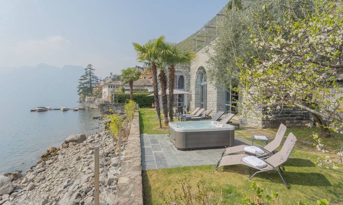 Sala Comacina Villa | 280 m² Villa ∙ 3 bedrooms ∙ 6 guests