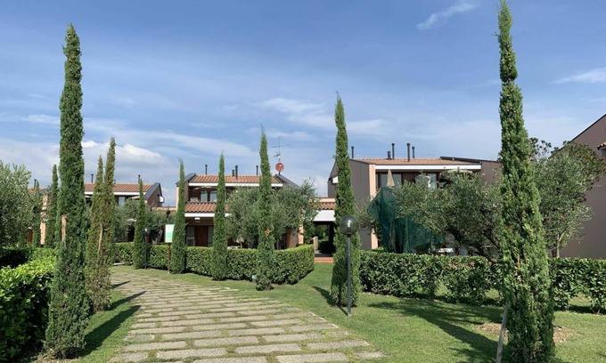 Moniga del Garda Apartment | 29 m² Apartment ∙ 1 bedroom ∙ 2 guests