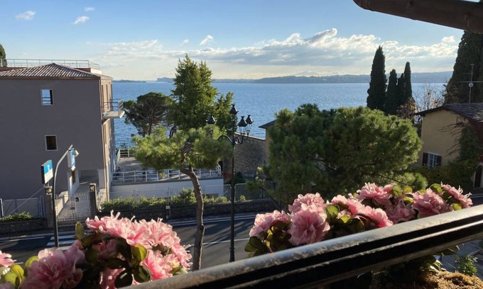 Gardone Riviera Apartment | 30 m² Apartment ∙ 2 guests