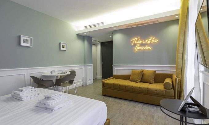 San Babila Apartment | 30 m² Apartment ∙ 1 bedroom ∙ 3 guests