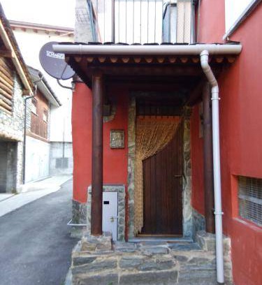 Chiesa in Valmalenco House | 30 m² House ∙ 1 bedroom ∙ 3 guests