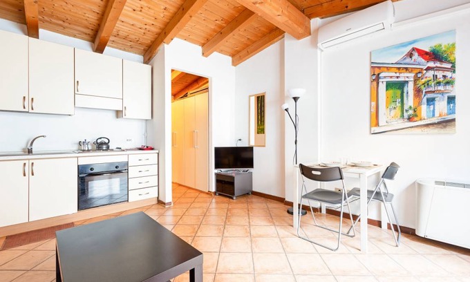 Porta Romana Apartment | 32 m² Apartment ∙ 7 bedrooms ∙ 2 guests