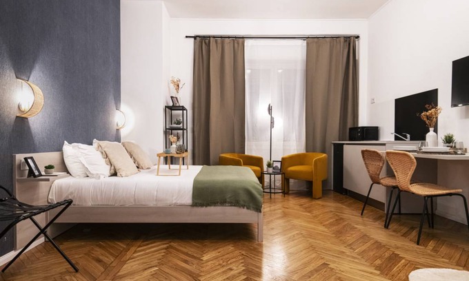 Central Station Apartment | 32 m² Apartment ∙ 1 bedroom ∙ 2 guests
