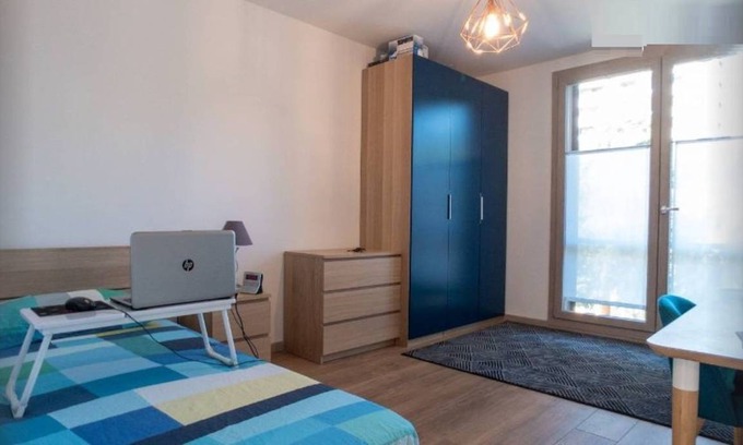 Cologno Monzese Resort | 350 m² Private room ∙ 1 bedroom ∙ 1 guest