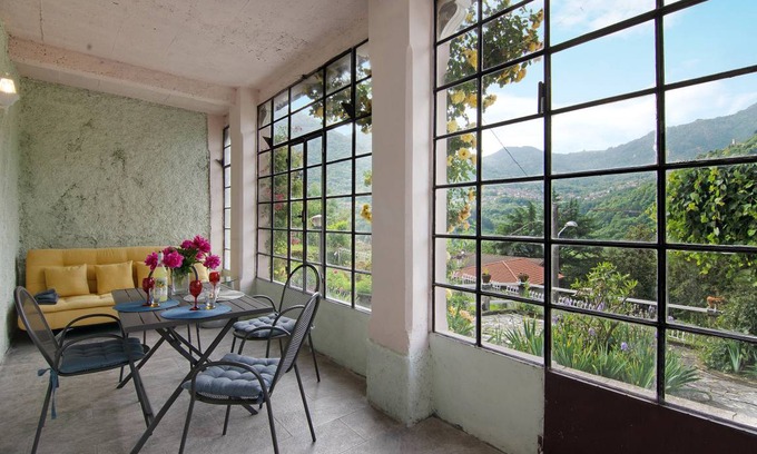 Dizzasco Villa | 350 m² Villa ∙ 6 bedrooms ∙ 12 guests