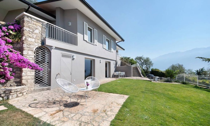 Gargnano Apartment | 40 m² Studio flat ∙ 2 guests