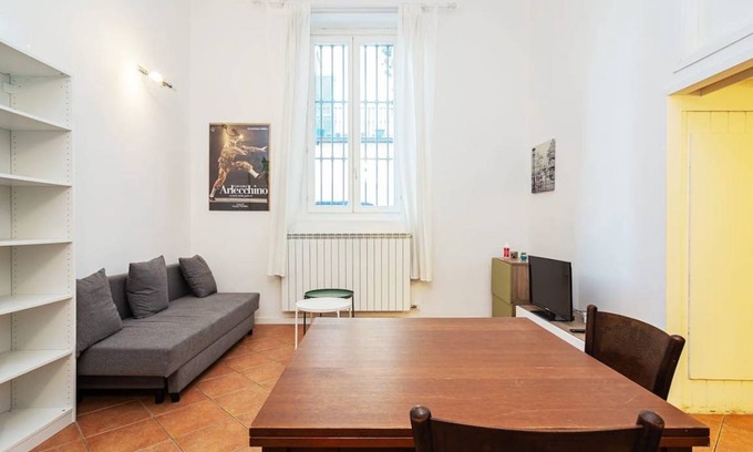 Centro Direzionale Apartment | 50 m² Apartment ∙ 1 bedroom ∙ 2 guests