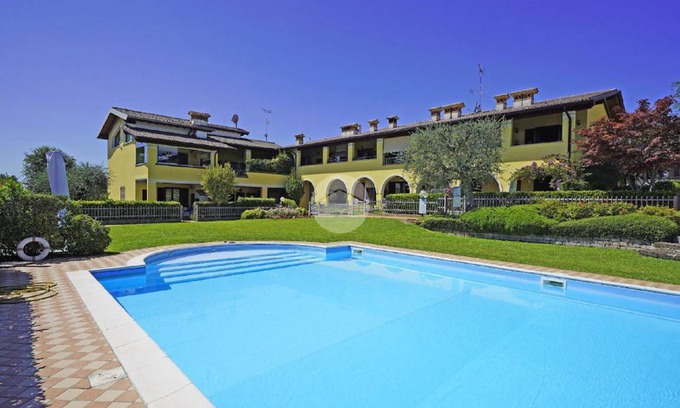 Padenghe sul Garda Apartment | 50 m² Apartment ∙ 1 bedroom ∙ 4 guests