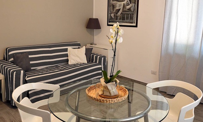 Pavia Apartment | 50 m² Apartment ∙ 1 bedroom ∙ 4 guests