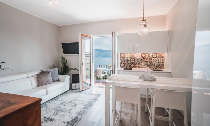 Gargnano Apartment | 50 m² Apartment ∙ 1 bedroom ∙ 4 guests