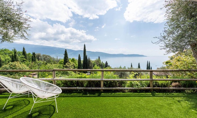 Gargnano Apartment | 50 m² Apartment ∙ 1 bedroom ∙ 4 guests