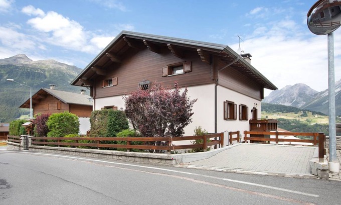 Valdisotto Apartment | 50 m² Apartment ∙ 2 bedrooms ∙ 5 guests