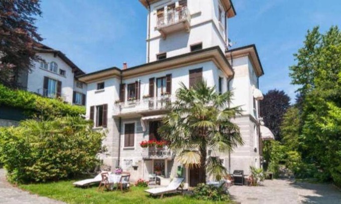 Aggregazione Rionale 4 Bed & Breakfast | 500 m² Bed and breakfast ∙ 6 bedrooms ∙ 14 guests