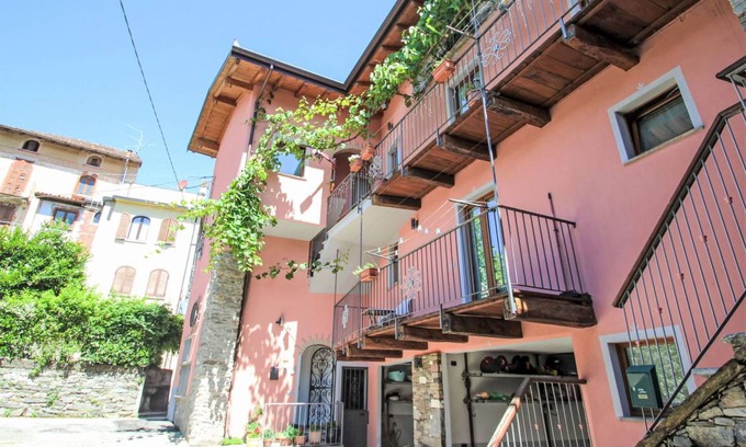 Dumenza Apartment | 55 m² Apartment ∙ 1 bedroom ∙ 4 guests