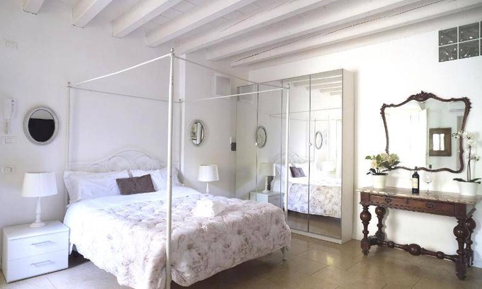 Citta Alta Apartment | 57 m² Serviced apartment ∙ 127 guests