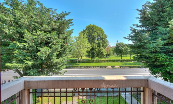 Desenzano del Garda Apartment | 60 m² Apartment ∙ 2 bedrooms ∙ 4 guests