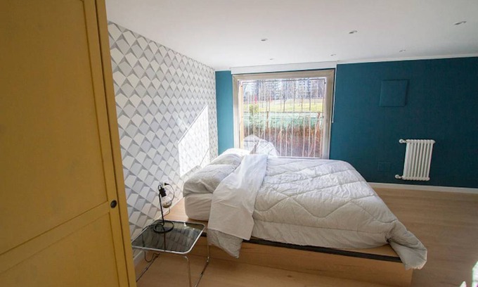 Centro Direzionale Apartment | 60 m² Apartment ∙ 4 guests