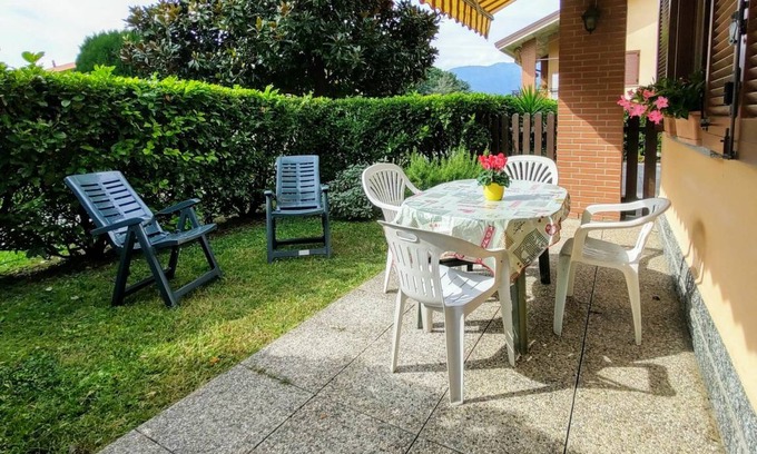 Porto Valtravaglia Apartment | 60 m² Apartment ∙ 1 bedroom ∙ 4 guests