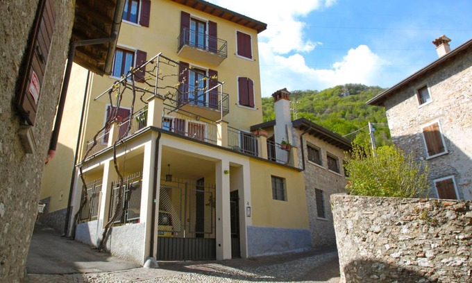 Liano-Formaga Apartment | 60 m² Apartment ∙ 2 bedrooms ∙ 4 guests