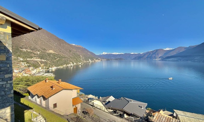 Argegno Apartment | 60 m² Apartment ∙ 2 bedrooms ∙ 4 guests