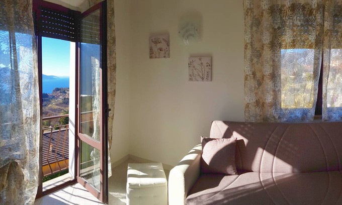Voltino Apartment | 60 m² Apartment ∙ 2 bedrooms ∙ 4 guests