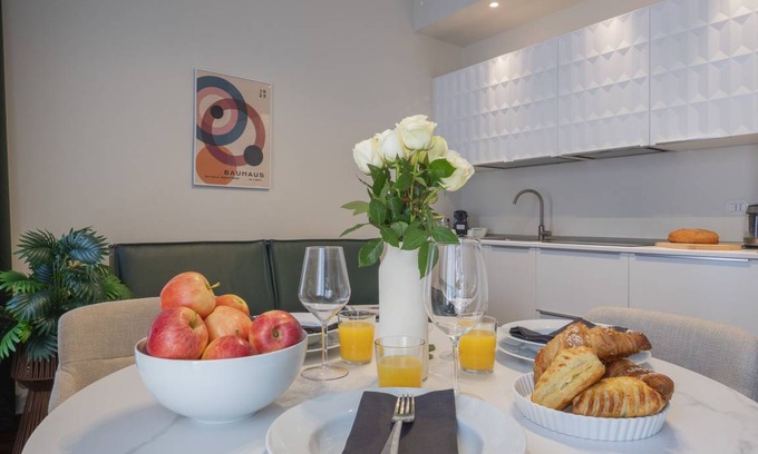 San Babila Apartment | 60 m² Apartment ∙ 1 bedroom ∙ 4 guests