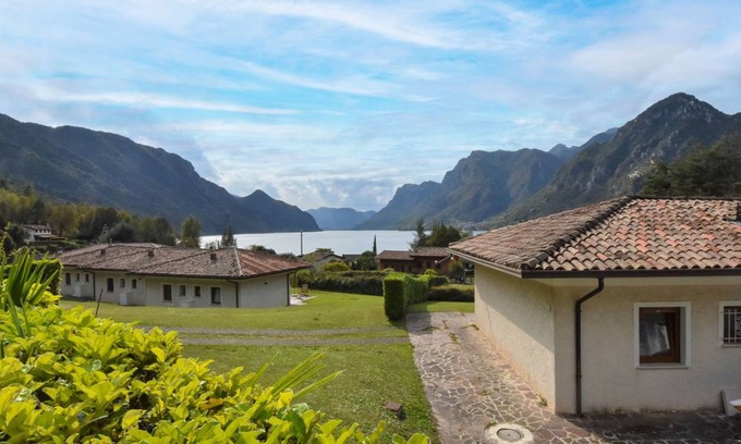 Vesta House | 60 m² House ∙ 1 bedroom ∙ 5 guests