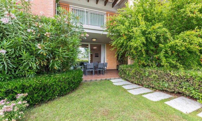 Padenghe sul Garda Apartment | 65 m² Apartment ∙ 1 bedroom ∙ 6 guests