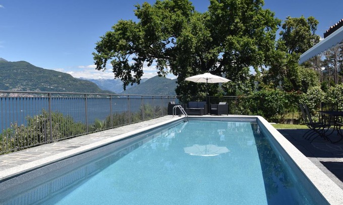 Porto Valtravaglia Apartment | 65 m² Apartment ∙ 1 bedroom ∙ 4 guests