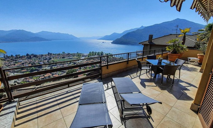 Maccagno Apartment | 65 m² Apartment ∙ 2 bedrooms ∙ 4 guests