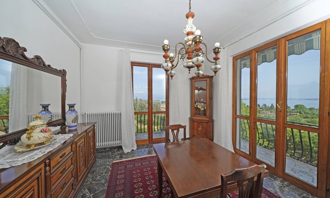 Padenghe sul Garda Apartment | 70 m² Apartment ∙ 2 bedrooms ∙ 5 guests