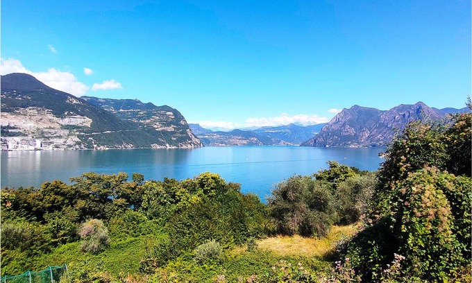 Peschiera Maraglio Apartment | 70 m² Apartment ∙ 2 bedrooms ∙ 5 guests