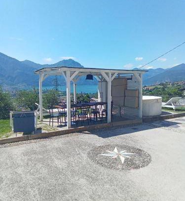 Costa Volpino Apartment | 70 m² Apartment ∙ 2 bedrooms ∙ 4 guests