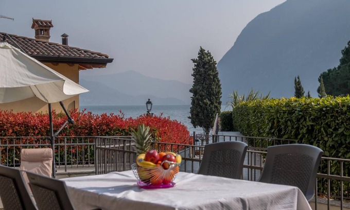 Riva di Solto Apartment | 70 m² Apartment ∙ 2 bedrooms ∙ 6 guests