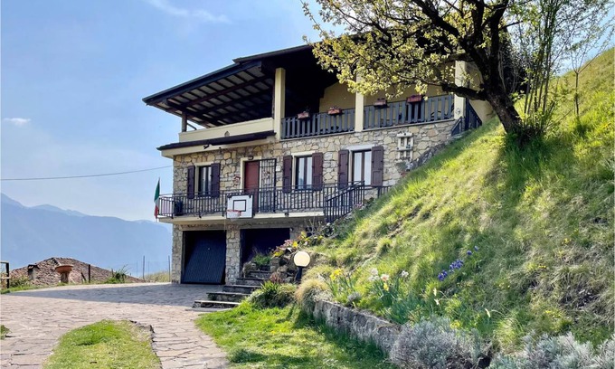 Anfo Apartment | 70 m² Apartment ∙ 2 bedrooms ∙ 4 guests