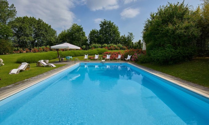 Erbusco Villa | 700 m² Villa ∙ 9 bedrooms ∙ 10 guests