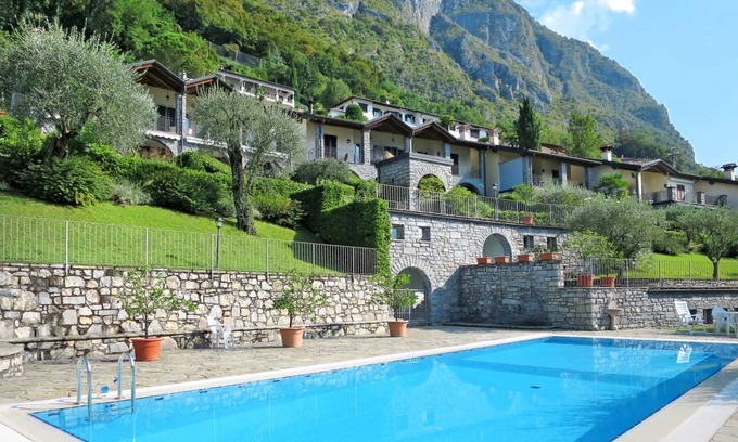 Cressogno House | 75 m² House ∙ 1 bedroom ∙ 4 guests