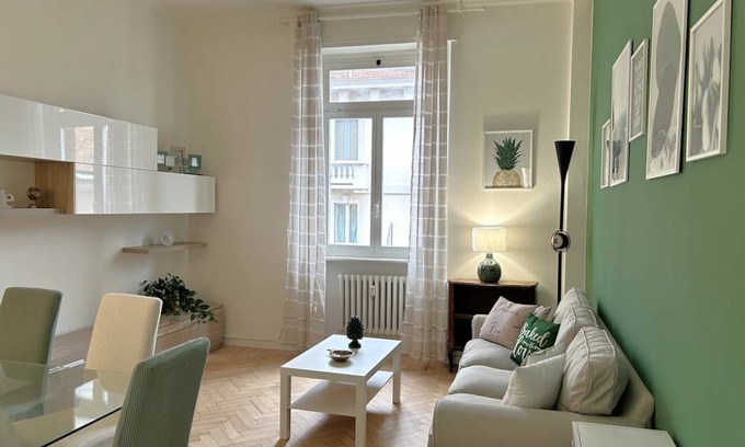 Tricolore Apartment | 80 m² Apartment ∙ 2 bedrooms ∙ 3 guests
