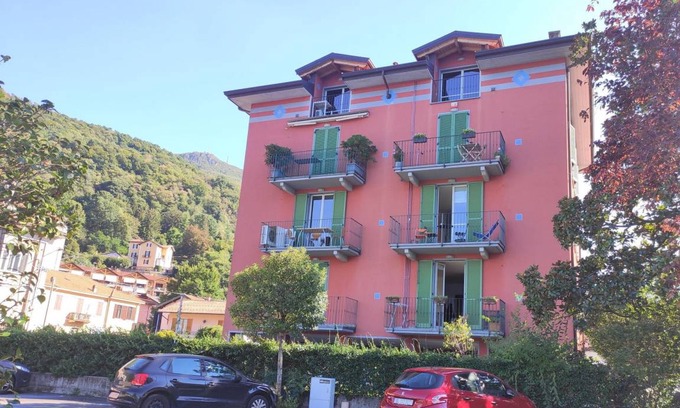 Porto Ceresio Apartment | 80 m² Apartment ∙ 2 bedrooms ∙ 3 guests