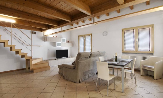 Piantedo Apartment | 90 m² Apartment ∙ 2 bedrooms ∙ 5 guests