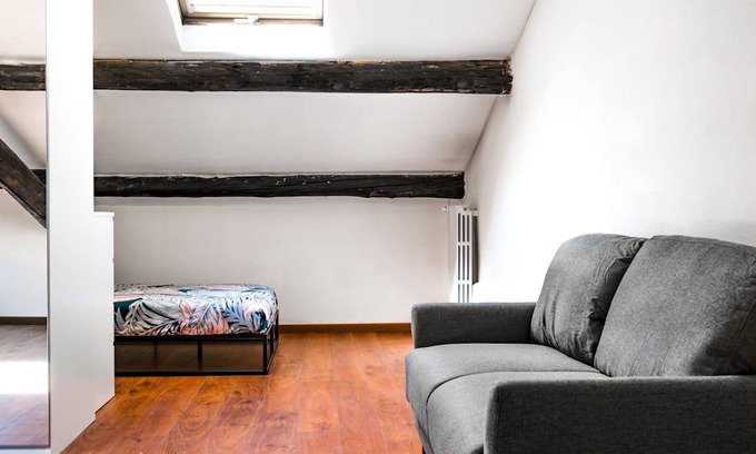 Varesine Apartment | 90 m² Apartment ∙ 2 bedrooms ∙ 3 guests