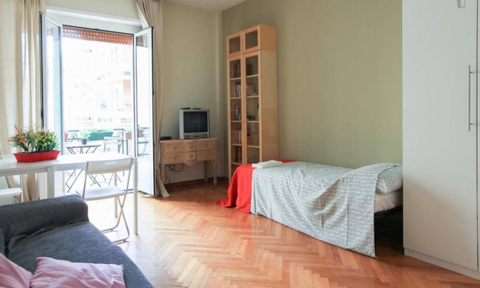 Zona Solari Other | 90 m² Shared room ∙ 1 bedroom ∙ 1 guest