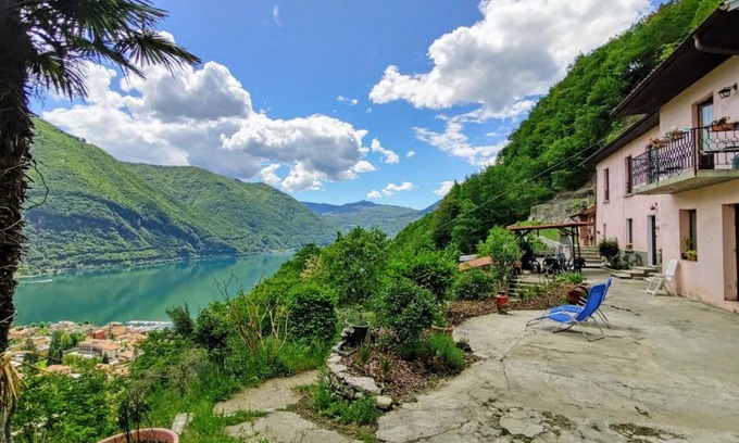 Porlezza Apartment | 95 m² Apartment ∙ 2 bedrooms ∙ 5 guests