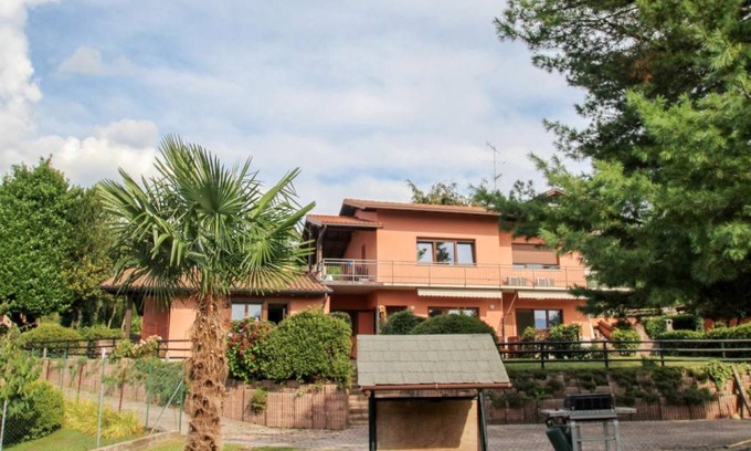 Luino Apartment | 95 m² Apartment ∙ 3 bedrooms ∙ 6 guests