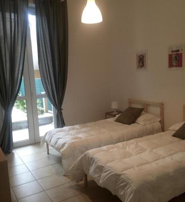 Rho Bed & Breakfast | Affittacamere Italia Leonardo