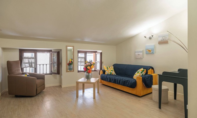 Iseo Apartment | Angelina's B House - Two Bedroom Apartment, Sleeps 4