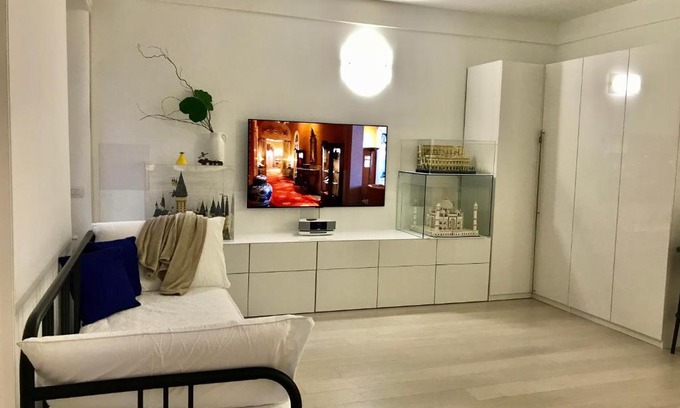 Milan Apartment | Apartment LEGO