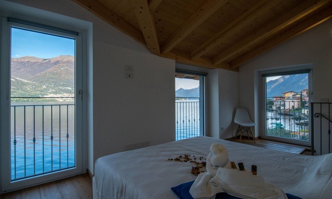Lezzeno Apartment | Appartamento Gondola